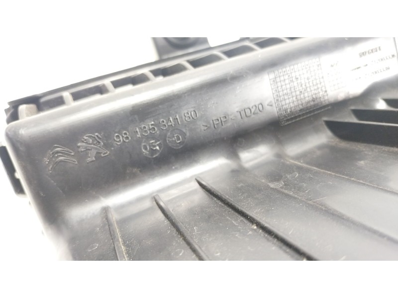 Recambio de filtro aire para citroën c3 iii (sx) 1.2 puretech 82 referencia OEM IAM 9813534180 9813534180 