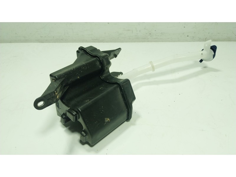 Recambio de deposito limpia para toyota c-hr (_x1_) 2.0 hybrid (maxh10) referencia OEM IAM 85315F4130 85310F4130 