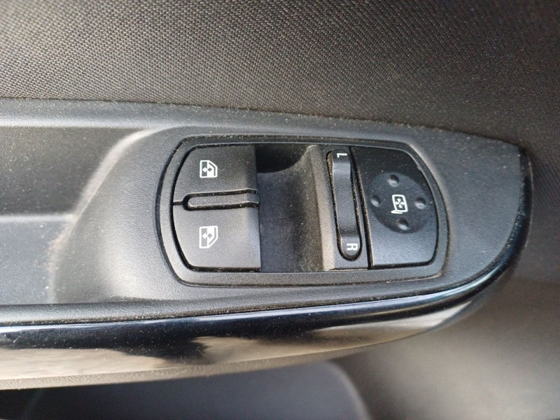 opel corsa e (x15) del año 2017