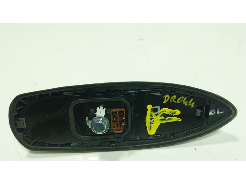 Recambio de antena para toyota c-hr (_x1_) 2.0 hybrid (maxh10) referencia OEM IAM 8676002160  