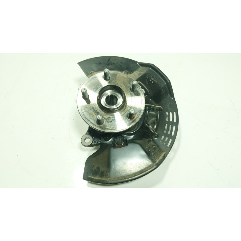 Recambio de mangueta delantera izquierda para toyota c-hr (_x1_) 1.8 hybrid (zyx10_, zyx11_) referencia OEM IAM   