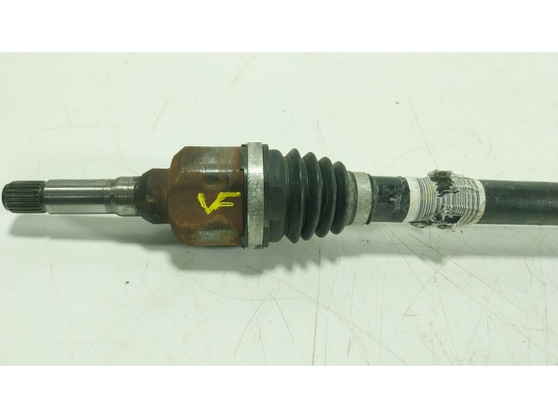 Recambio de transmision derecha para citroën c3 iii (sx) 1.2 puretech 82 referencia OEM IAM 9677476680  