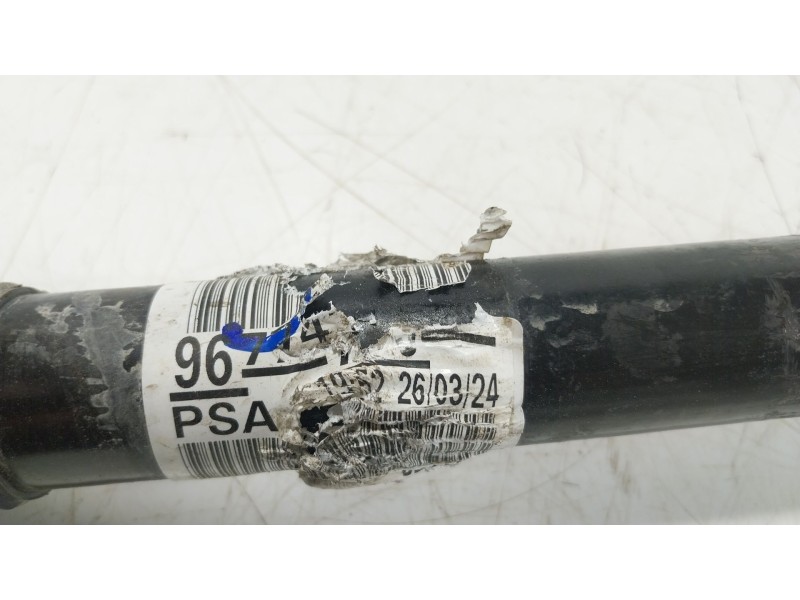 Recambio de transmision derecha para citroën c3 iii (sx) 1.2 puretech 82 referencia OEM IAM 9677476680  