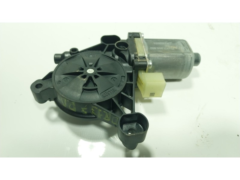 Recambio de motor elevalunas delantero derecho para volkswagen caddy v monospace (sbb, sbj) 2.0 tdi bmt referencia OEM IAM  2K79