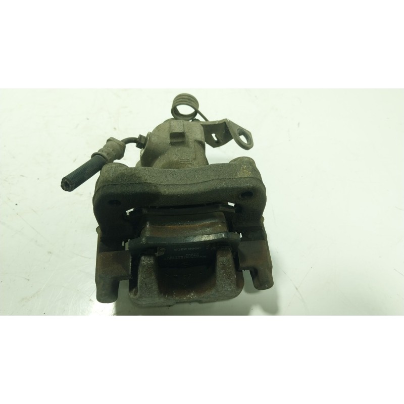 Recambio de pinza freno trasera derecha para opel crossland x / crossland (p17, p2qo) 1.2 (75) referencia OEM IAM 3645001  
