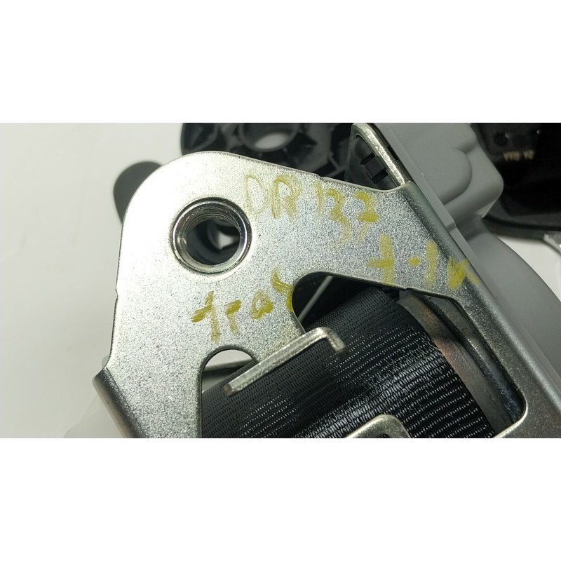 Recambio de cinturon seguridad trasero derecho para volkswagen caddy v monospace (sbb, sbj) 2.0 tdi bmt referencia OEM IAM  KR14
