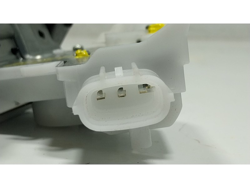 Recambio de cerradura maletero / porton para toyota c-hr (_x1_) 2.0 hybrid (maxh10) referencia OEM IAM 6935042090  