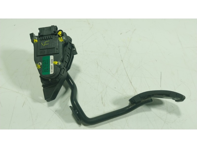 Recambio de potenciometro pedal para audi a8 d3 (4e2, 4e8) 3.0 tdi quattro referencia OEM IAM 4E2723523F 4E2723523F 
