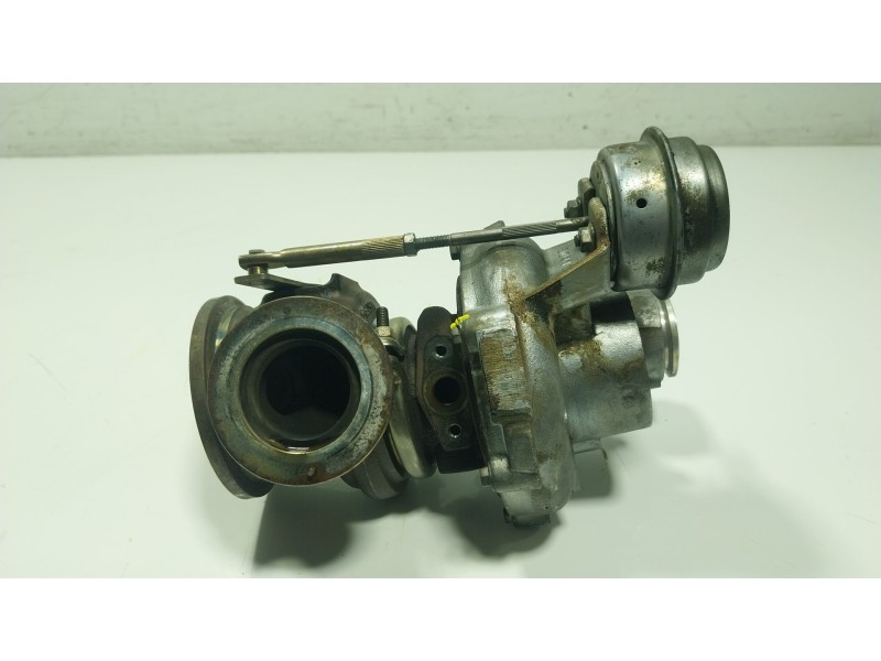 Recambio de turbocompresor para bmw 6 gran coupe (f06) 650 i xdrive referencia OEM IAM 11657646093 7605794 