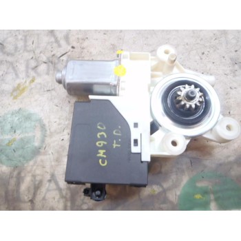 MOTOR ELEVALUNAS TRASERO DERECHO 31253485 30710070 994584105