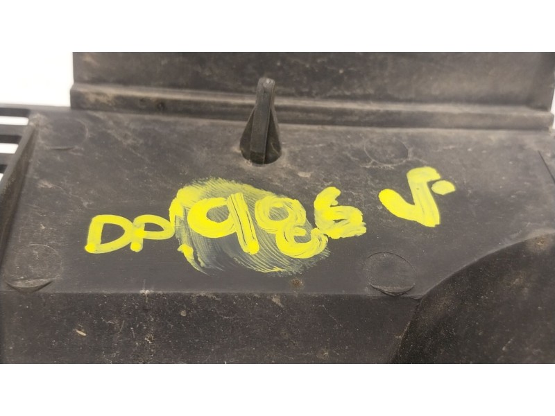 Recambio de rejilla delantera para volkswagen golf iv (1j1) 1.9 tdi referencia OEM IAM   