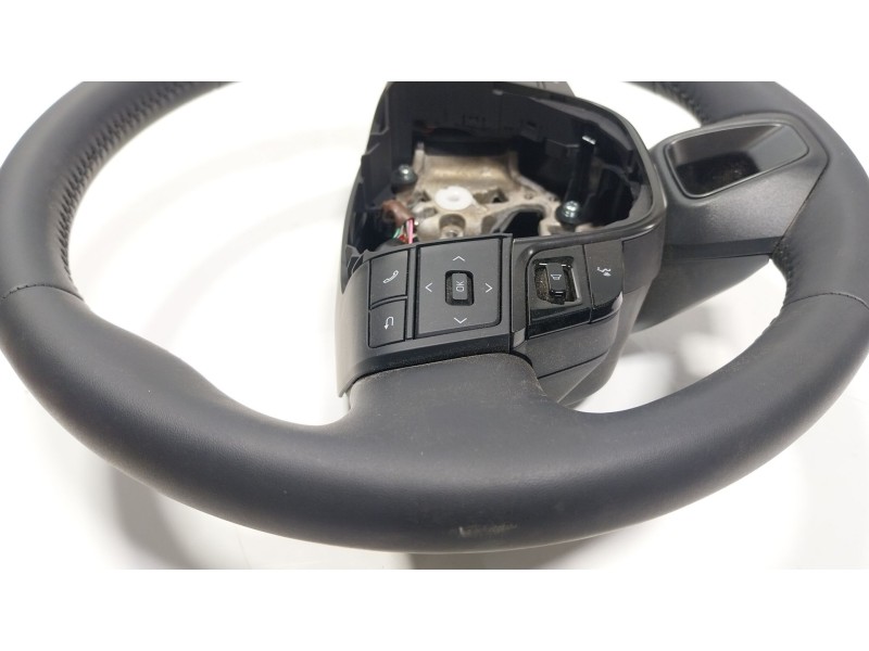 Recambio de volante para toyota c-hr (_x1_) 2.0 hybrid (maxh10) referencia OEM IAM 45100F4140C0 45100F4140 