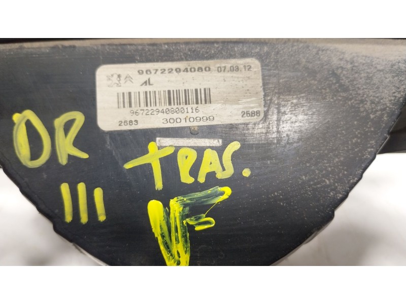 Recambio de piloto trasero central para citroën ds5 1.6 hdi 110 referencia OEM IAM 9672294080 9672294080 