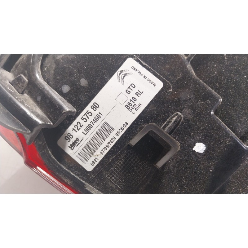 Recambio de piloto trasero izquierdo para citroën c3 iii (sx) 1.5 bluehdi 100 (sxyhyp, sxyhtu) referencia OEM IAM  9812257580 