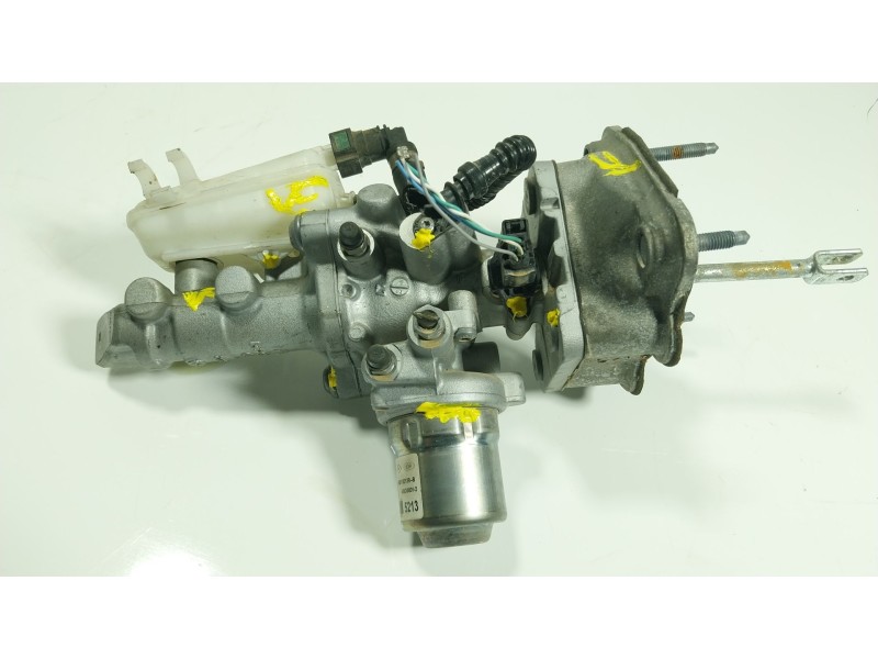 Recambio de bomba freno para renault zoe (bfm_) zoe referencia OEM IAM 460115213R  460115213R