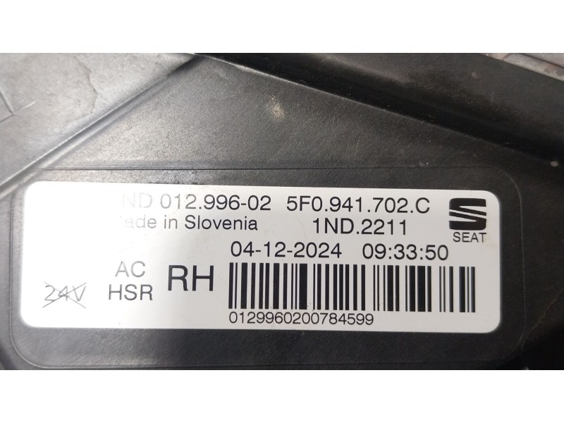 Recambio de faro antiniebla derecho para seat leon sportstourer (kl8, kld) 1.0 tsi referencia OEM IAM  5F0941702C 