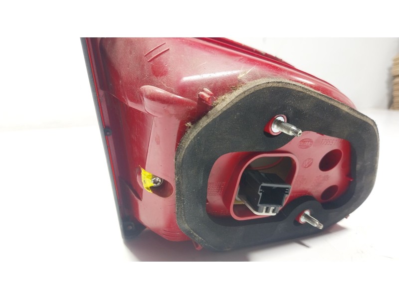 Recambio de piloto trasero derecho interior para volkswagen passat b7 (362) 2.0 tdi referencia OEM IAM  3AE945308B 