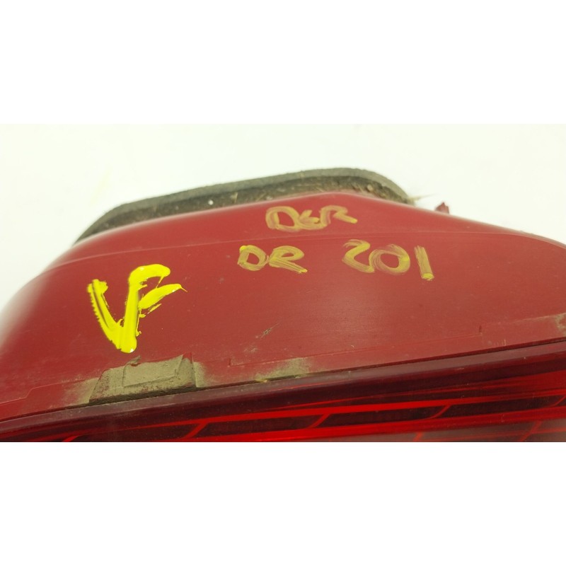 Recambio de piloto trasero derecho interior para volkswagen passat b7 (362) 2.0 tdi referencia OEM IAM  3AE945308B 