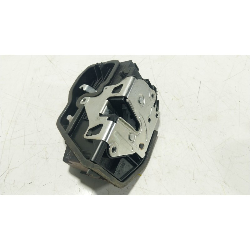 Recambio de cerradura puerta trasera izquierda para bmw 6 gran coupe (f06) 650 i xdrive referencia OEM IAM 51227202147 7202147 