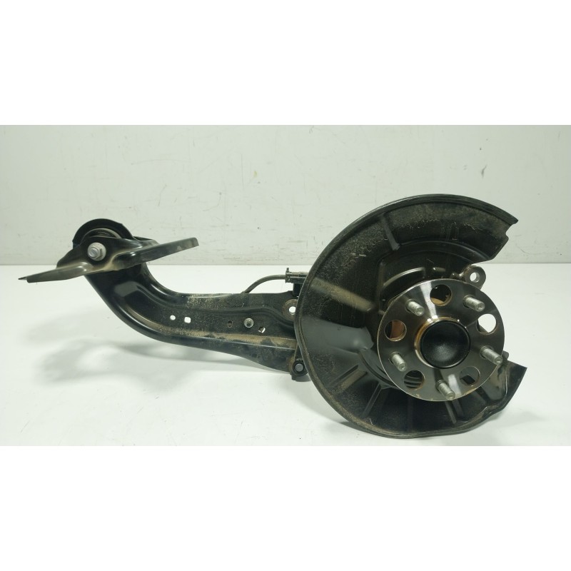 Recambio de mangueta trasera izquierda para toyota c-hr (_x1_) 1.8 hybrid (zyx10_, zyx11_) referencia OEM IAM   