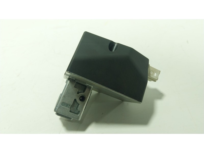 Recambio de antirrobo para opel crossland x / crossland (p17, p2qo) 1.2 (75) referencia OEM IAM 9815905380 9815905380 