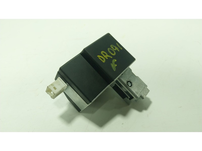 Recambio de antirrobo para opel crossland x / crossland (p17, p2qo) 1.2 (75) referencia OEM IAM 9815905380 9815905380 