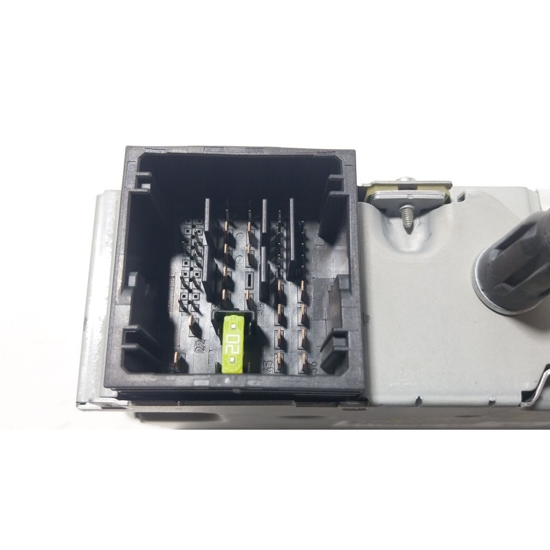 Recambio de sistema audio / radio cd para opel crossland x / crossland (p17, p2qo) 1.2 (75) referencia OEM IAM 9821908880 982190