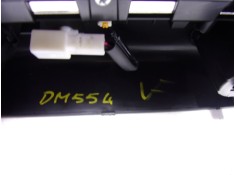 Recambio de piloto trasero central para toyota yaris 1.5 vvti hev referencia OEM IAM    2