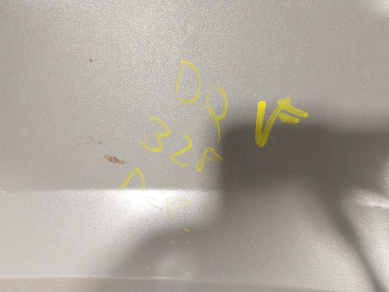 Recambio de aleta delantera derecha para dacia spring ev (b6m1) referencia OEM IAM 631007661R  