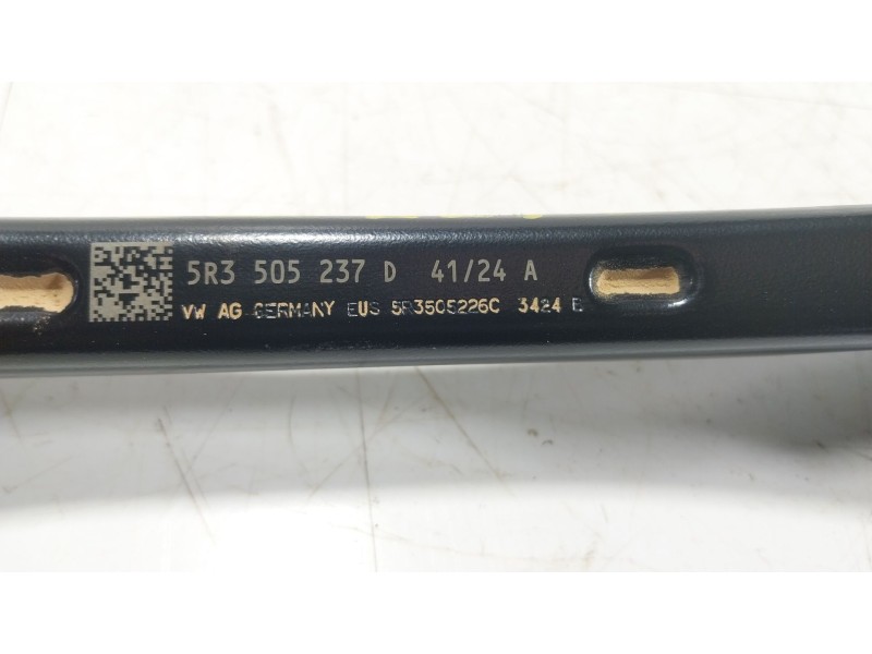 Recambio de brazo suspension superior trasero izquierdo para volkswagen caddy v monospace (sbb, sbj) 2.0 tdi bmt referencia OEM 