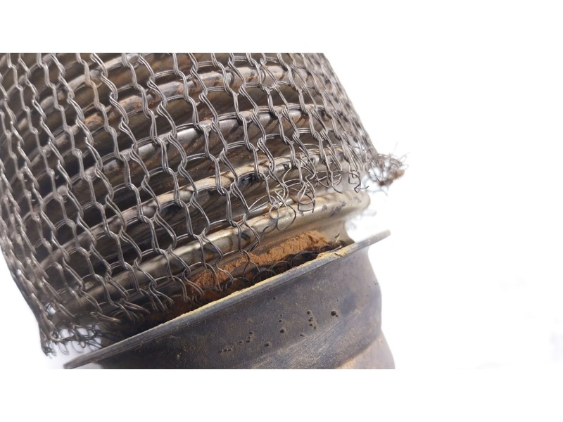 Recambio de filtro de particulas para volkswagen passat b7 (362) 2.0 tdi referencia OEM IAM  3C0131765H 