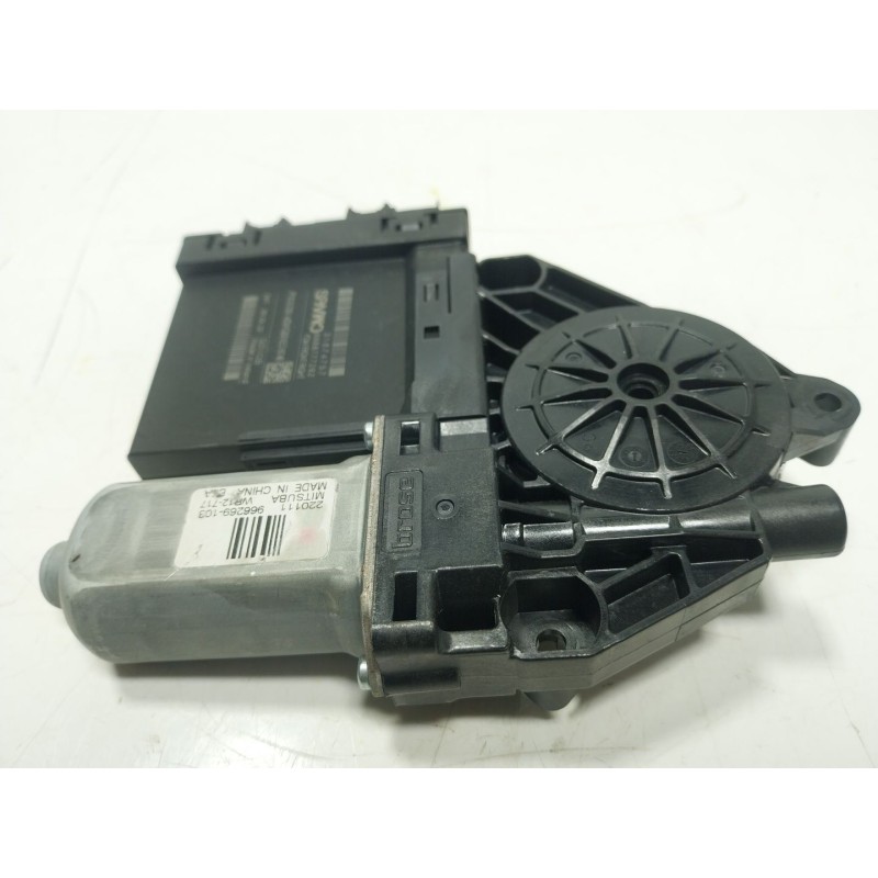 Recambio de motor elevalunas delantero derecho para volvo xc60 ii (246) b4 mild-hybrid awd referencia OEM IAM  31674757 