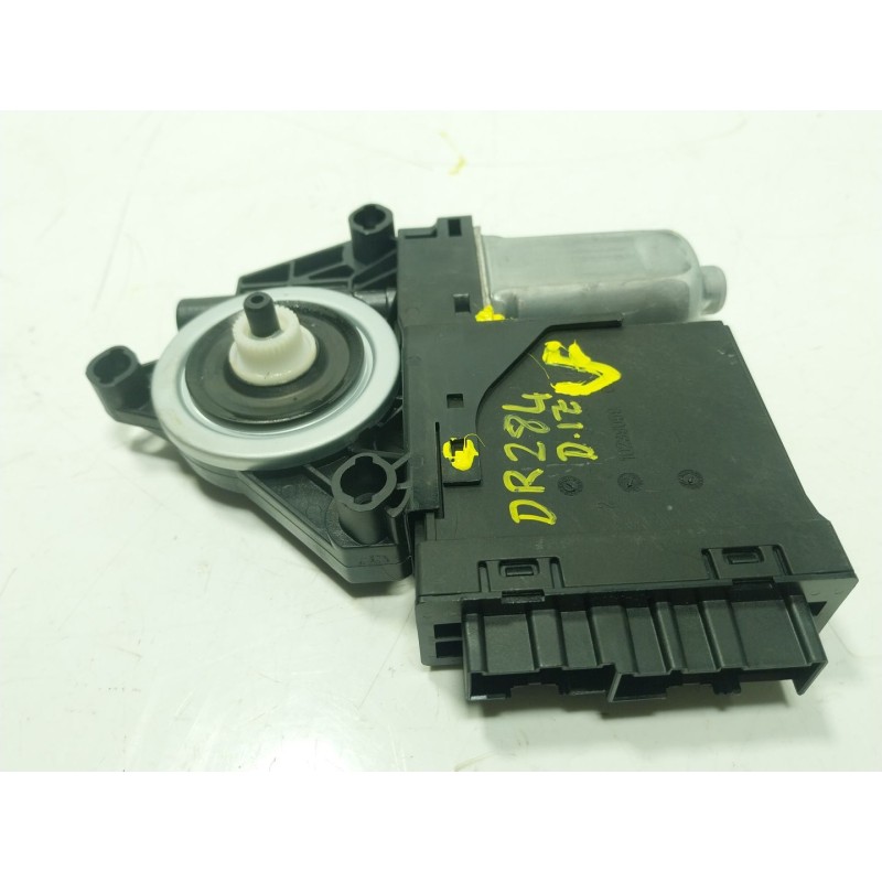 Recambio de motor elevalunas delantero izquierdo para volvo xc60 ii (246) b4 mild-hybrid awd referencia OEM IAM  31674755 