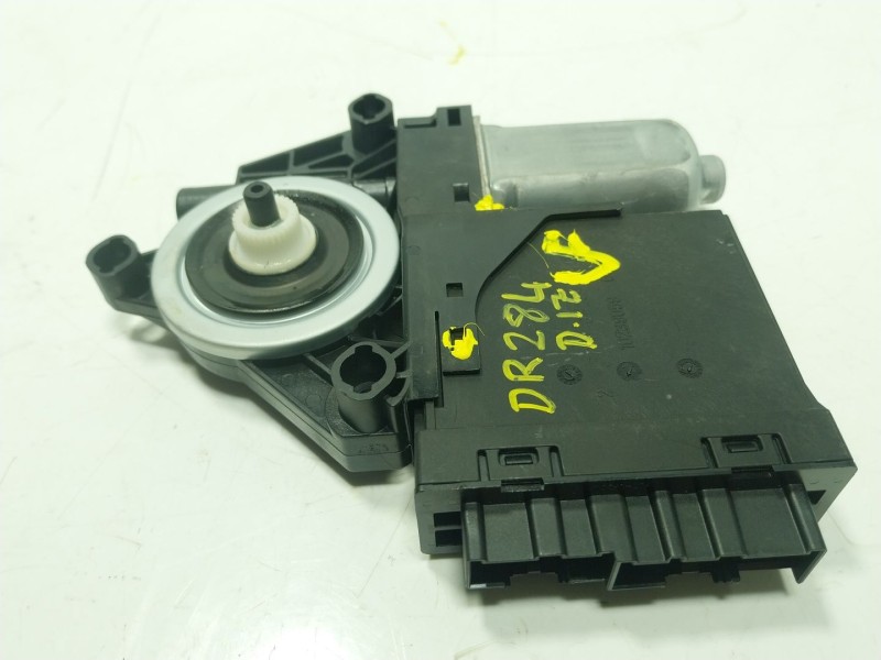 Recambio de motor elevalunas delantero izquierdo para volvo xc60 ii (246) b4 mild-hybrid awd referencia OEM IAM  31674755 
