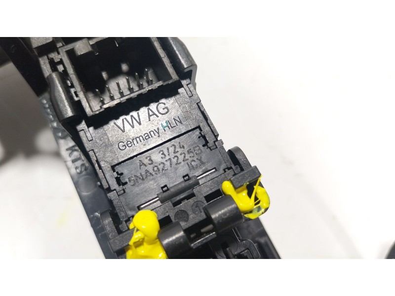 Recambio de palanca freno de mano para seat tarraco (kn2) 2.0 tdi referencia OEM IAM  5NA927225B 