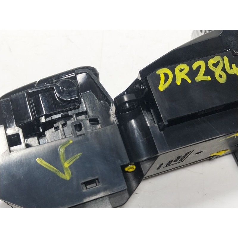 Recambio de palanca freno de mano para volvo xc60 ii (246) b4 mild-hybrid awd referencia OEM IAM  P31481452 