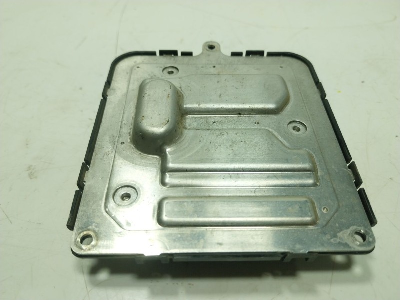 Recambio de modulo electronico para volvo xc60 ii (246) b4 mild-hybrid awd referencia OEM IAM  32337413 