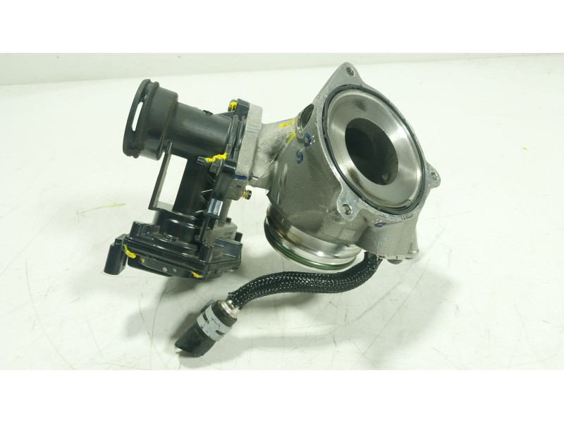 Recambio de caja mariposa para volvo xc60 ii (246) b4 mild-hybrid awd referencia OEM IAM  32240777 