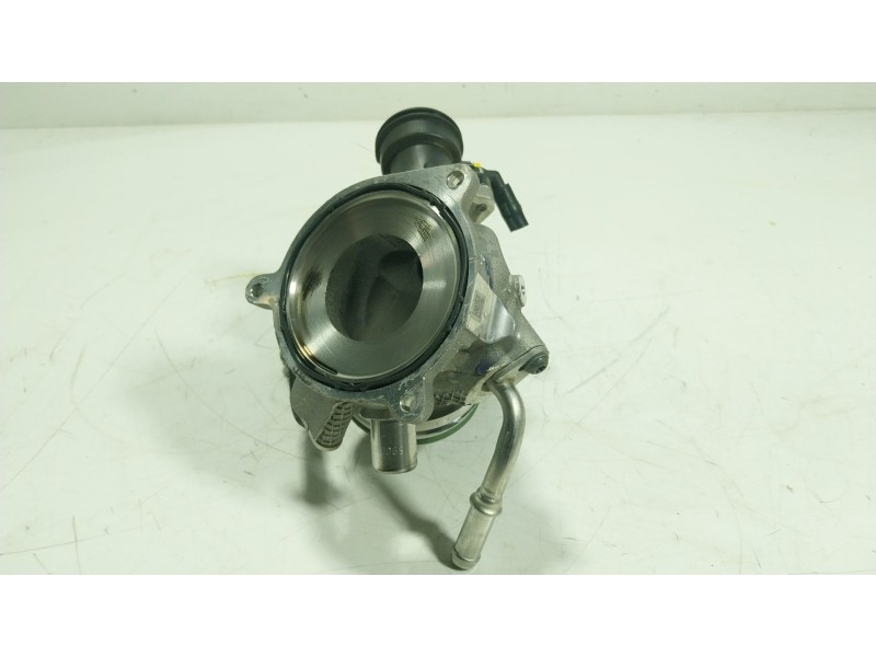 Recambio de caja mariposa para volvo xc60 ii (246) b4 mild-hybrid awd referencia OEM IAM  32240777 