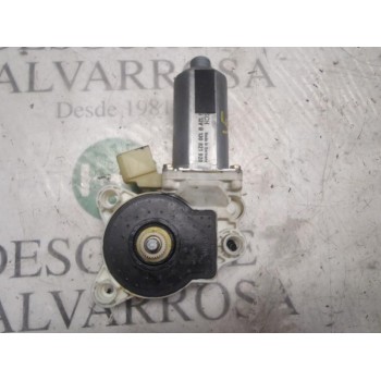 MOTOR ELEVALUNAS DELANTERO DERECHO A2308200942 A2308200942 0130821929