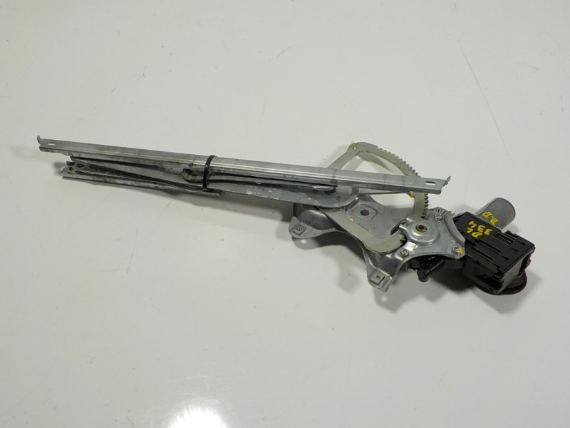 Recambio de elevalunas delantero derecho para toyota c-hr hybrid dynamic referencia OEM IAM 69810F4010 8571010110 