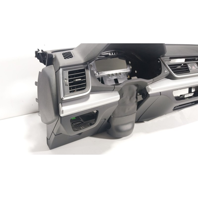 Recambio de salpicadero para audi q5 sportback (fyt) 40 tfsi mild hybrid quattro referencia OEM IAM  80A880204F 