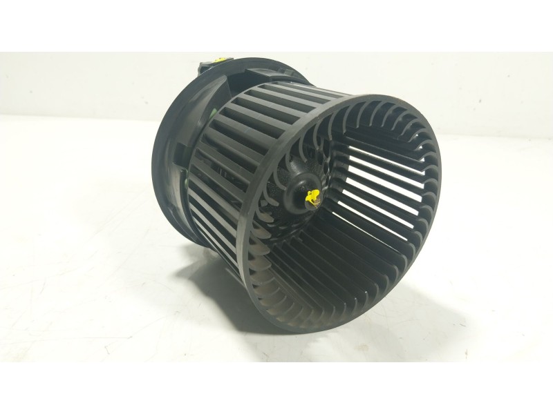 Recambio de motor calefaccion para citroën c3 iii (sx) 1.5 bluehdi 100 (sxyhyp, sxyhtu) referencia OEM IAM 1608182080  