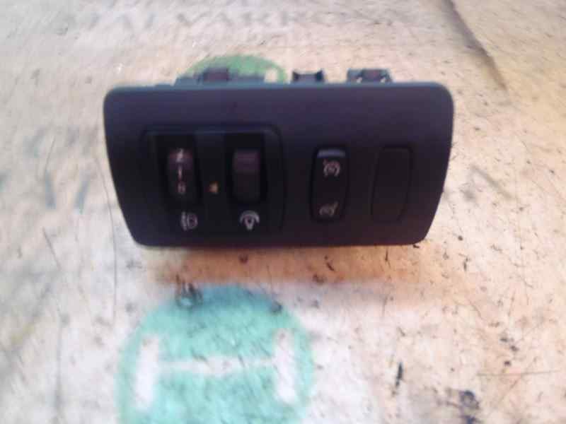 Recambio de modulo electronico para renault clio iii exception 2 referencia OEM IAM 8200095495 8200407757 