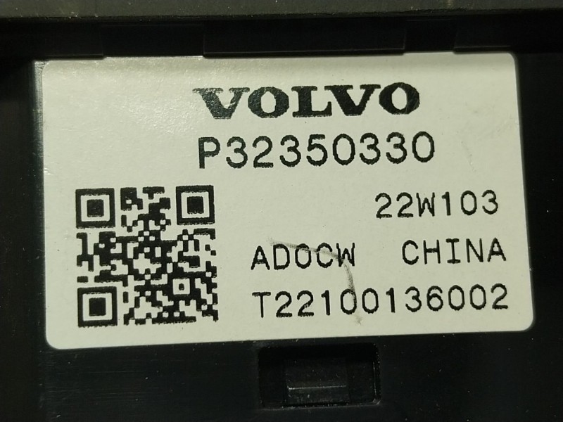 Recambio de maneta porton para volvo xc60 ii (246) b4 mild-hybrid awd referencia OEM IAM 32350330 P32350330 