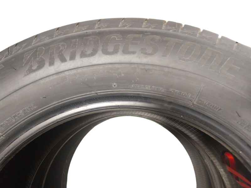 Recambio de neumatico para toyota rav 4 v (_a5_, _h5_) 2.5 hybrid (axap54) referencia OEM IAM   