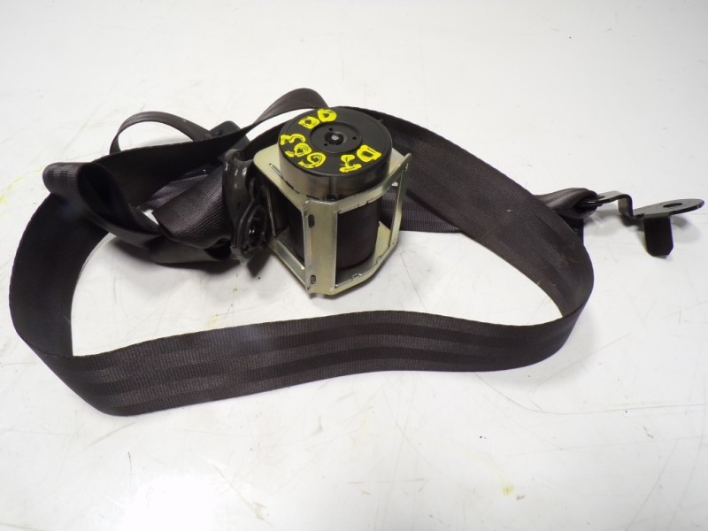 Recambio de cinturon seguridad delantero derecho para opel corsa e 1.4 referencia OEM IAM 13427741 627585900 