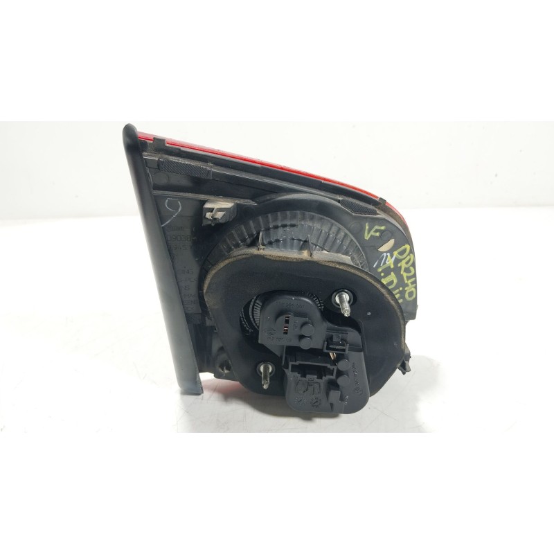 Recambio de piloto trasero derecho interior para volkswagen golf vi (5k1) 1.6 tdi referencia OEM IAM  5K0945094G 