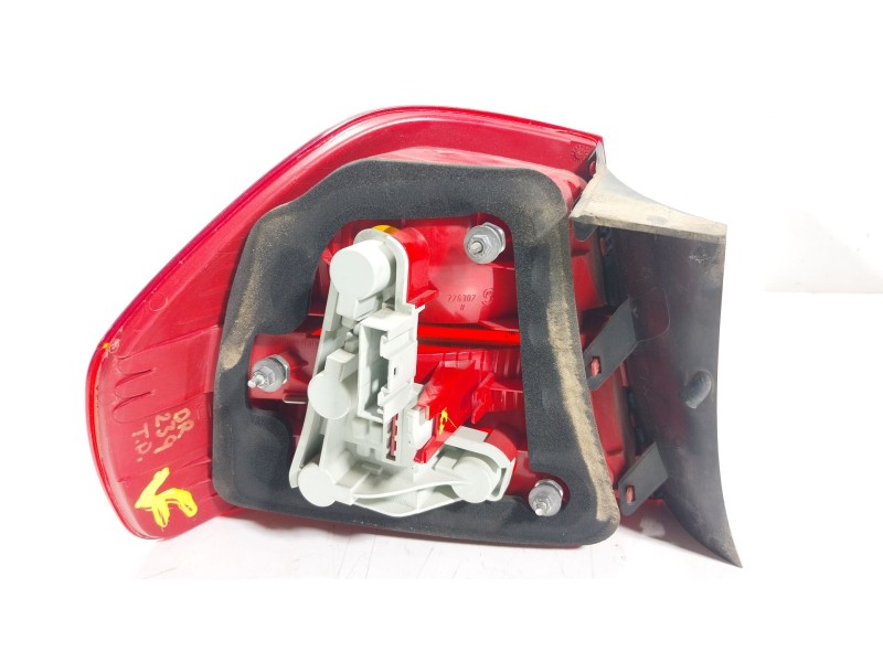 Recambio de piloto trasero derecho para bmw 3 (e90) 320 d referencia OEM IAM  6937458 