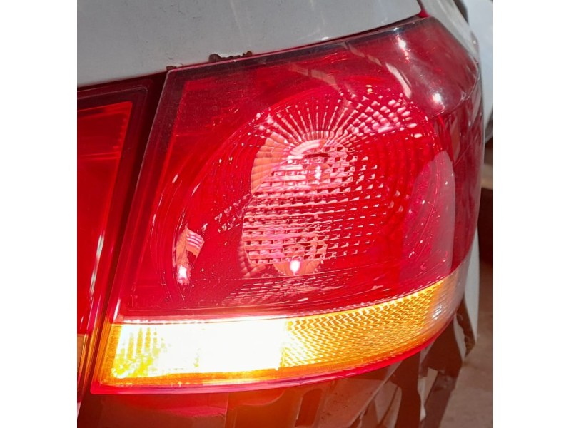 Recambio de piloto trasero derecho para volkswagen golf vi (5k1) 1.6 tdi referencia OEM IAM  5K0945096E 